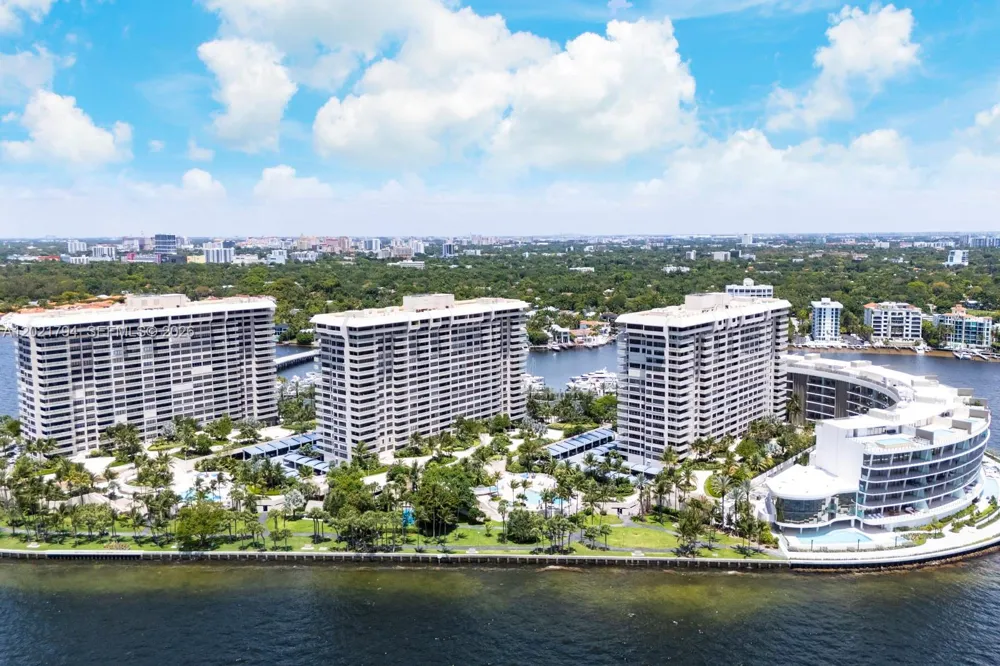 3 Grove Isle Dr #C307 Miami, FL 33133