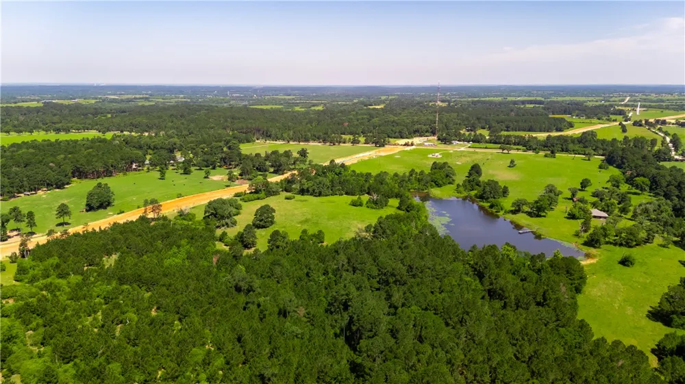 CR 306 Navasota, TX 77868
