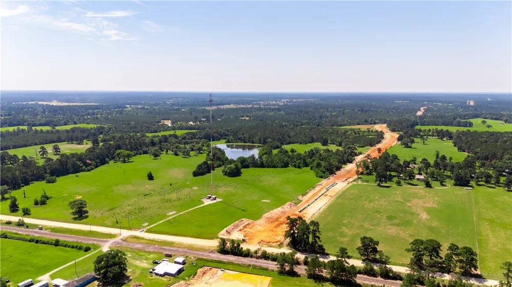 CR 306 Navasota, TX 77868