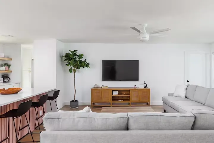 605 E Covington Drive Austin, TX 78753