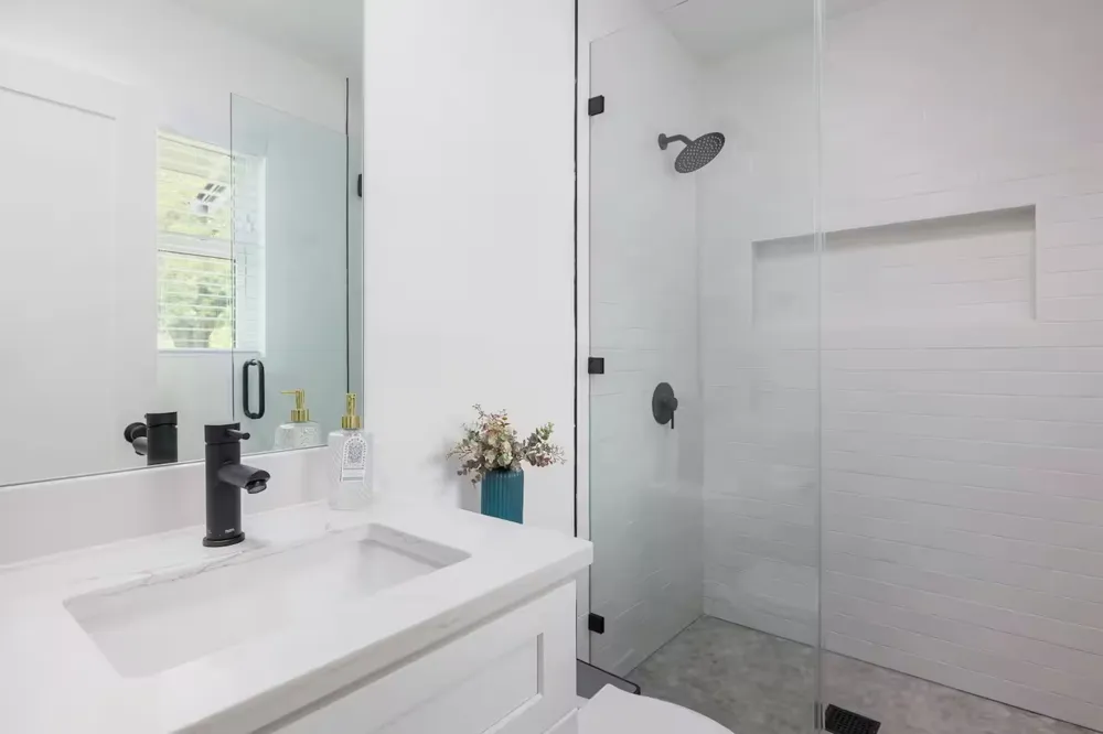 605 E Covington Drive Austin, TX 78753