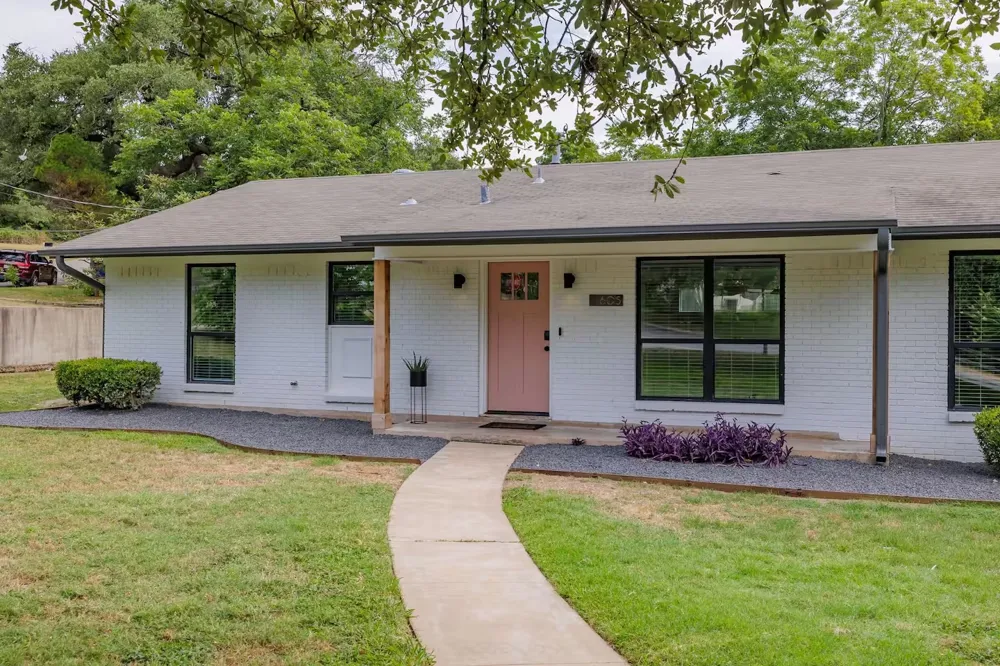 605 E Covington Drive Austin, TX 78753