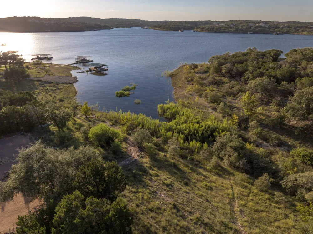 160 Lakefront Drive Point Venture, TX 78645