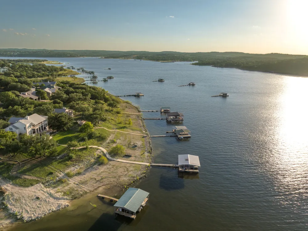 160 Lakefront Drive Point Venture, TX 78645