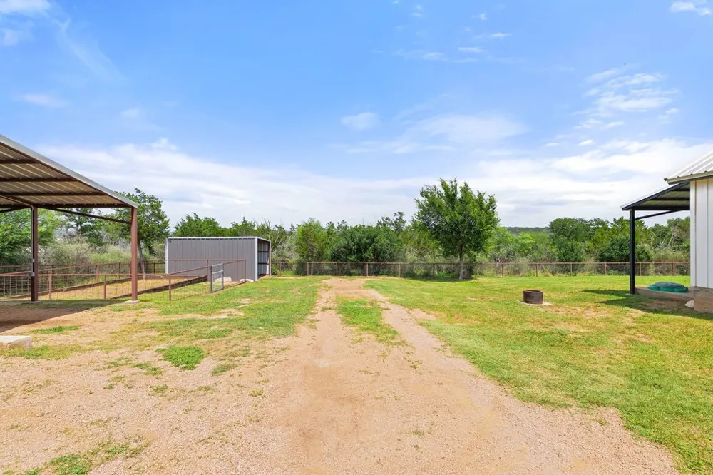 505 Broken Arrow Drive Spicewood, TX 78669