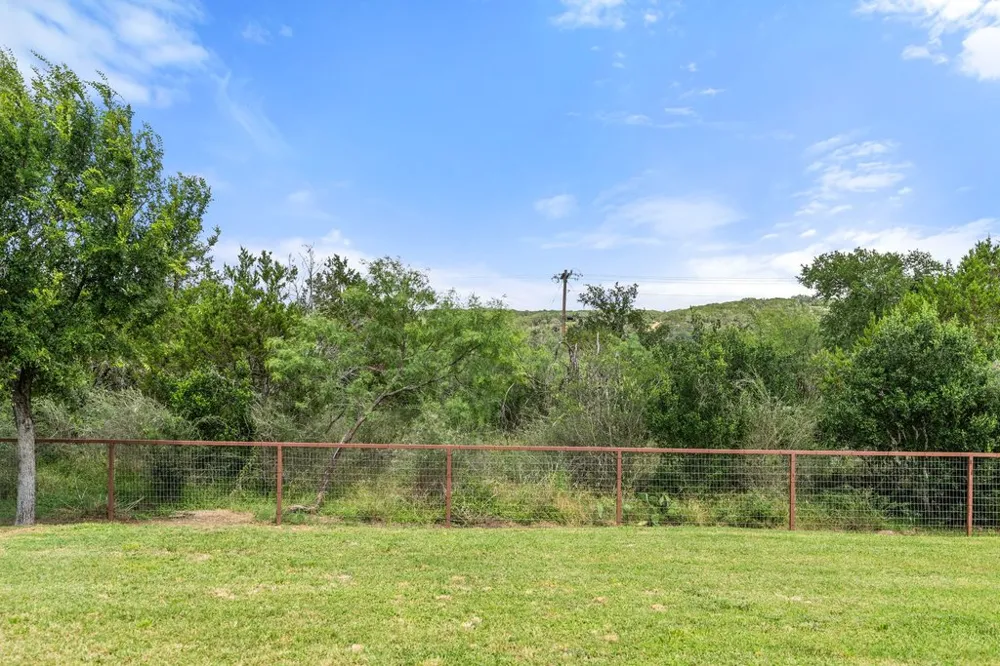 505 Broken Arrow Drive Spicewood, TX 78669