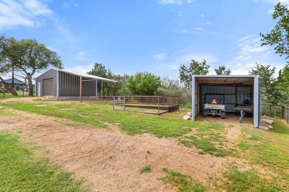 505 Broken Arrow Drive Spicewood, TX 78669