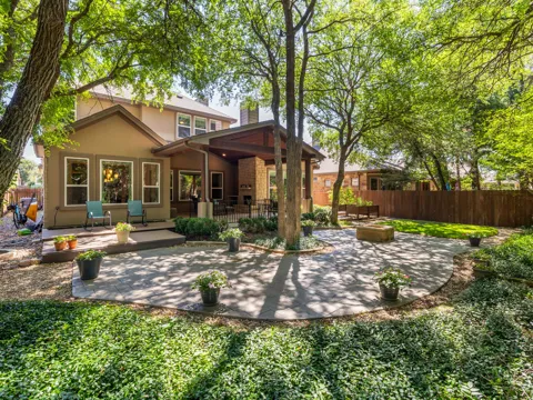 2113 Manada Trail