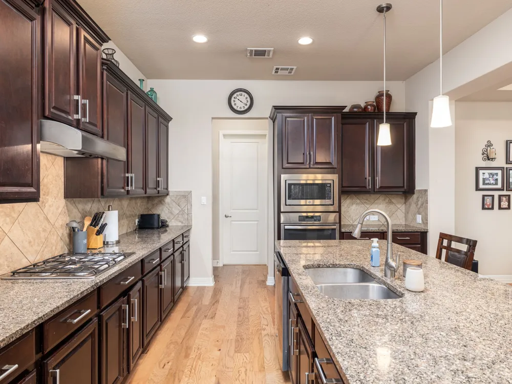 2113 Manada Trail Cedar Park, TX 78641