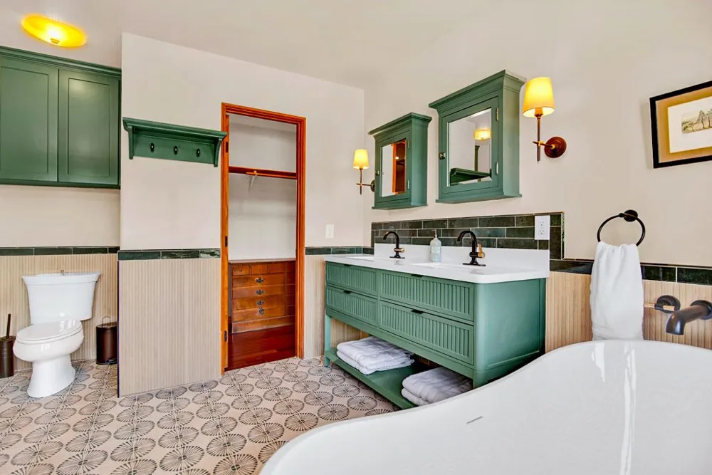 541 Martindale Falls Road Martindale, TX 78655