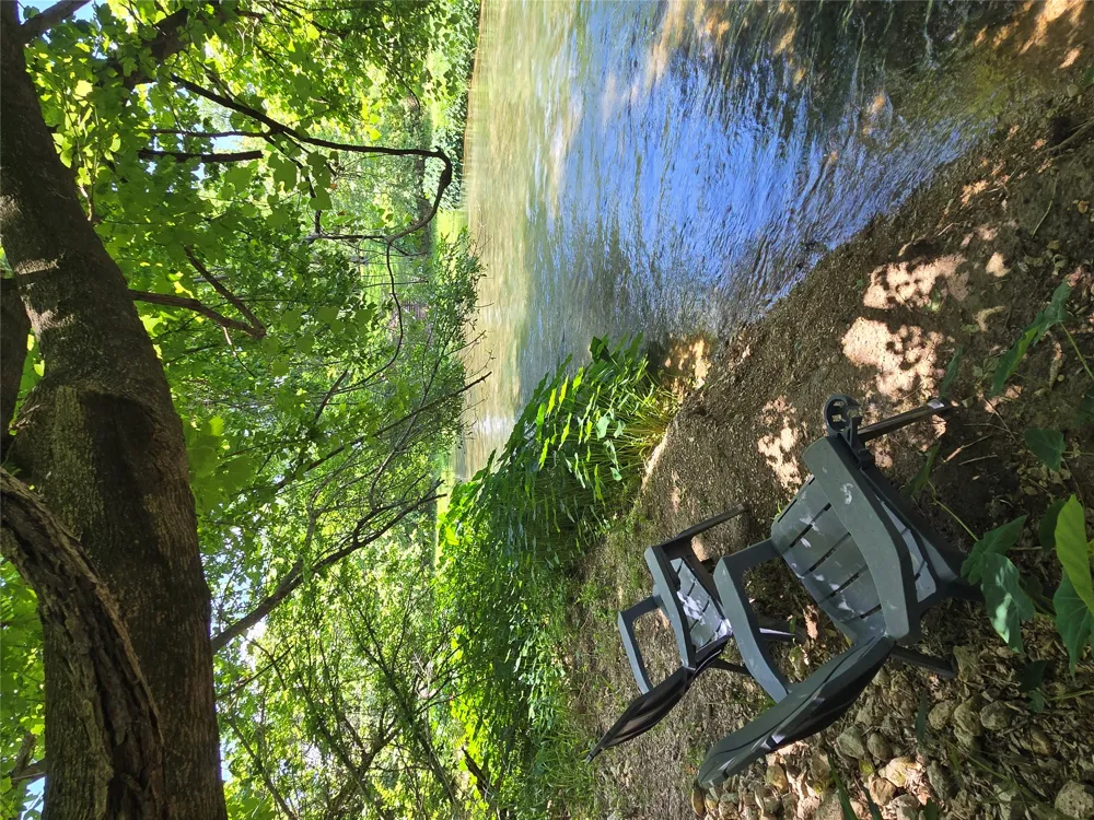 541 Martindale Falls Road Martindale, TX 78655