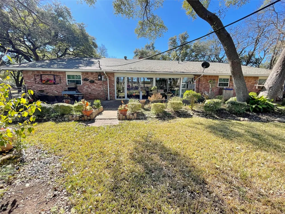 700 Shanklin Road Belton, TX 76513
