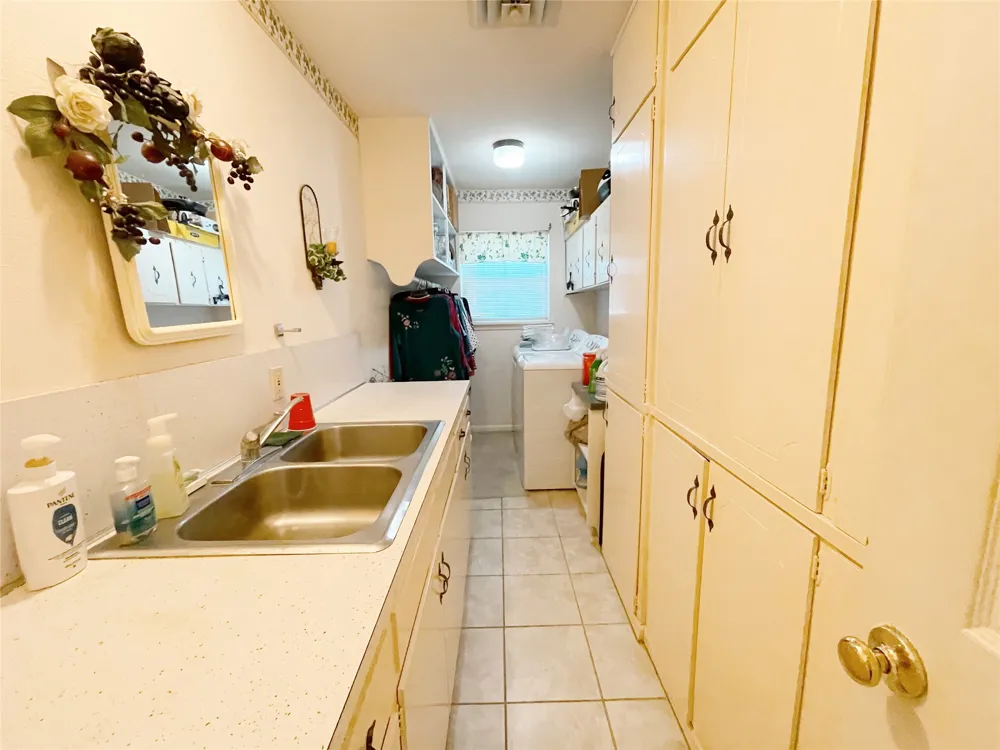 700 Shanklin Road Belton, TX 76513