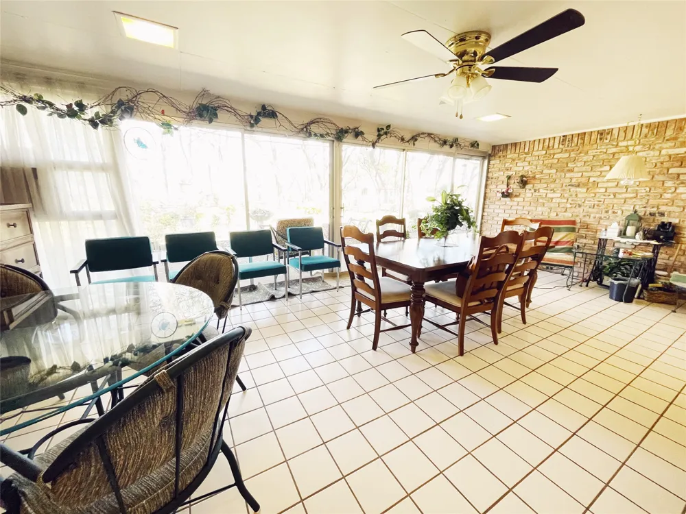 700 Shanklin Road Belton, TX 76513