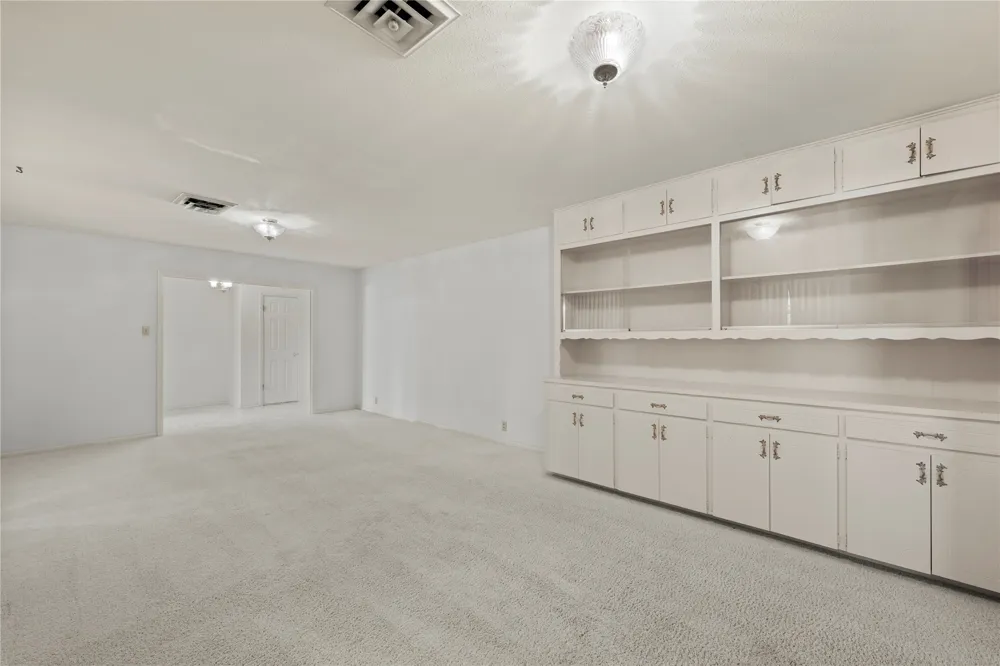 700 Shanklin Road Belton, TX 76513