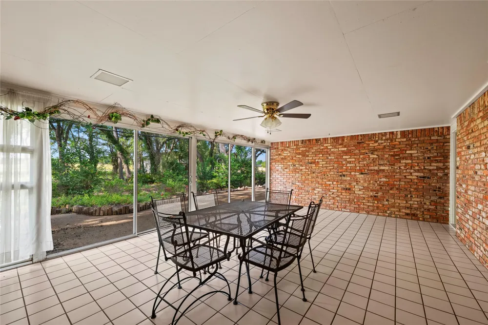 700 Shanklin Road Belton, TX 76513