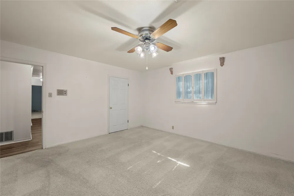 700 Shanklin Road Belton, TX 76513