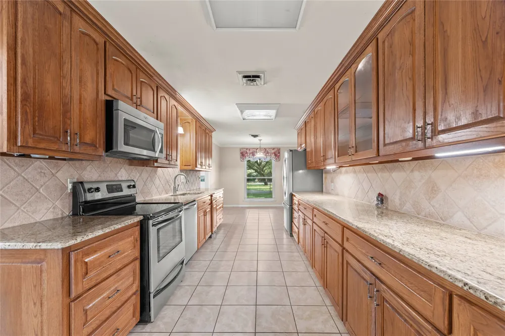 700 Shanklin Road Belton, TX 76513