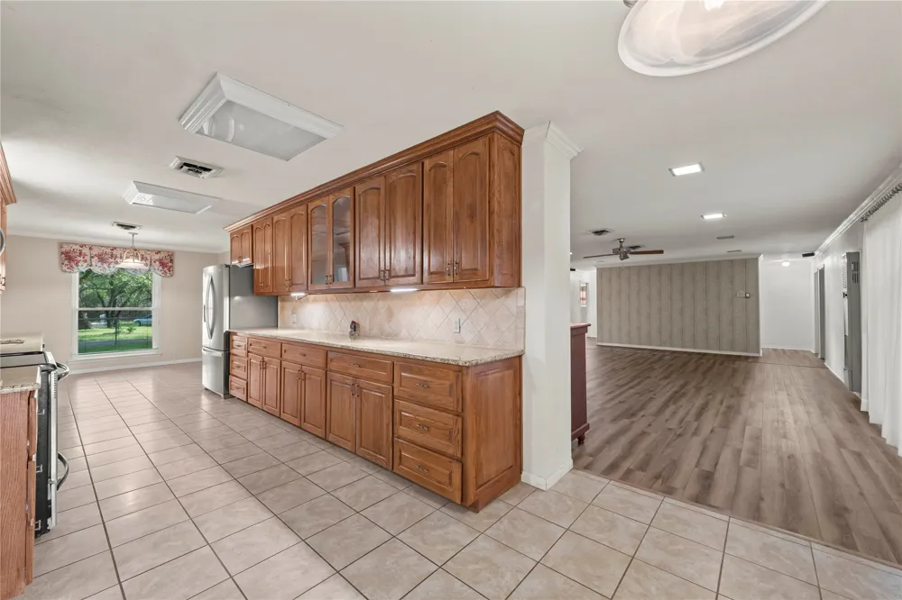 700 Shanklin Road Belton, TX 76513