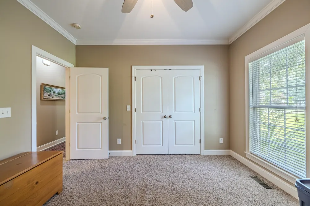 670 BOWEN DR Savannah, TN 38372