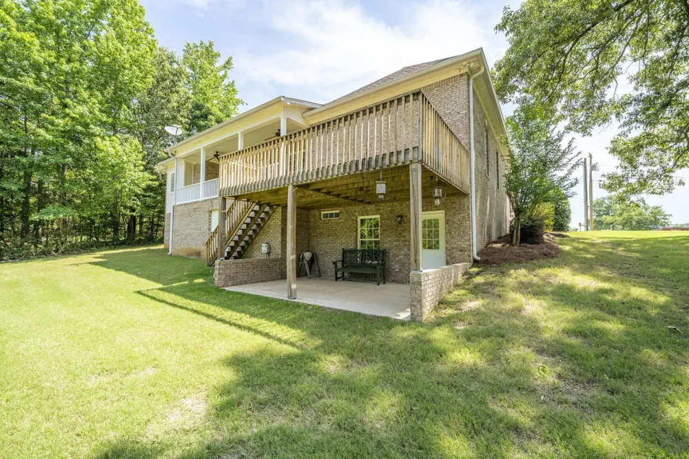670 BOWEN DR Savannah, TN 38372