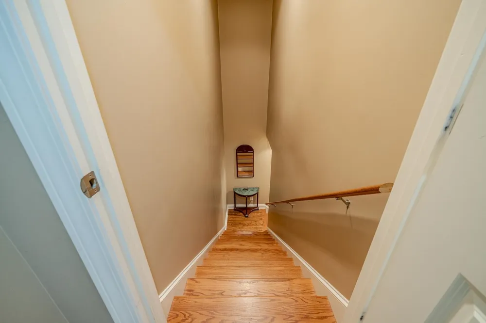 670 BOWEN DR Savannah, TN 38372
