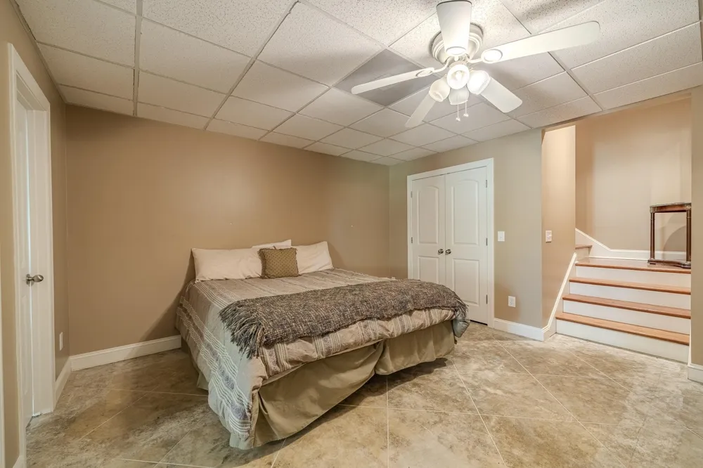 670 BOWEN DR Savannah, TN 38372