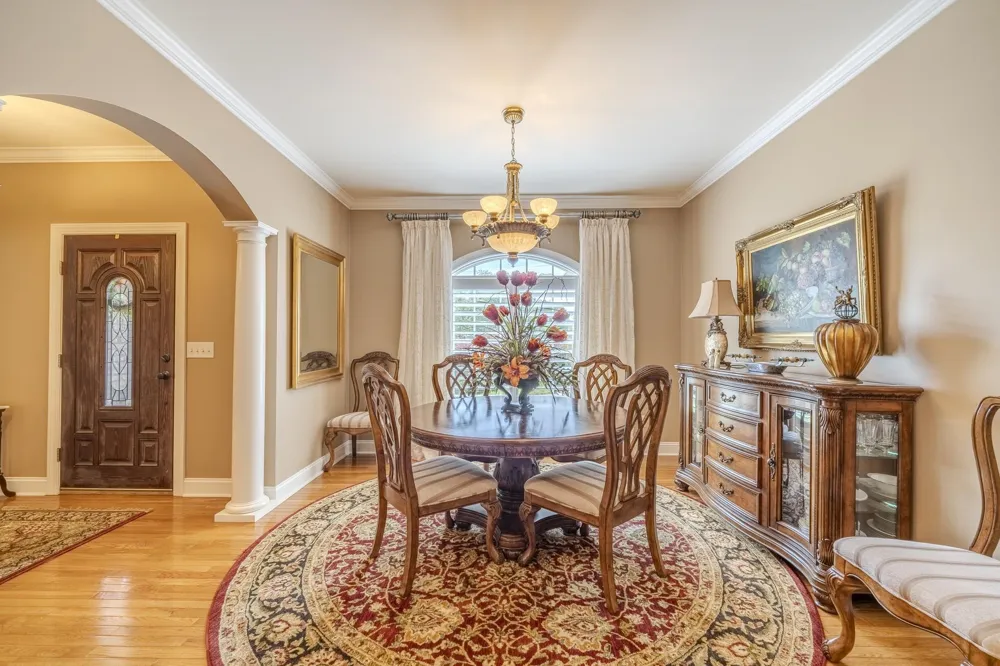 670 BOWEN DR Savannah, TN 38372