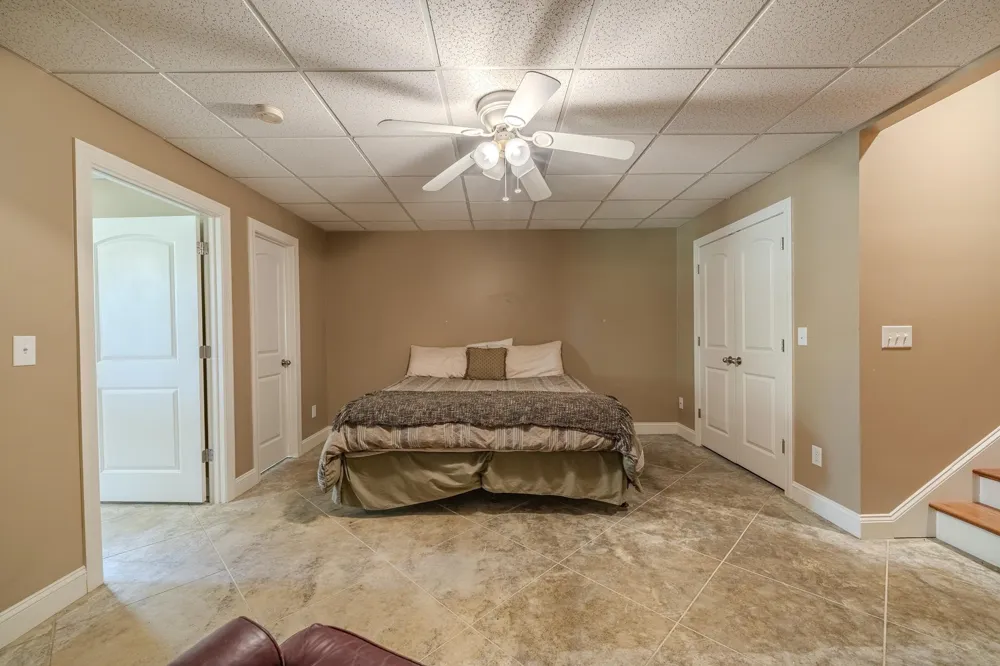 670 BOWEN DR Savannah, TN 38372