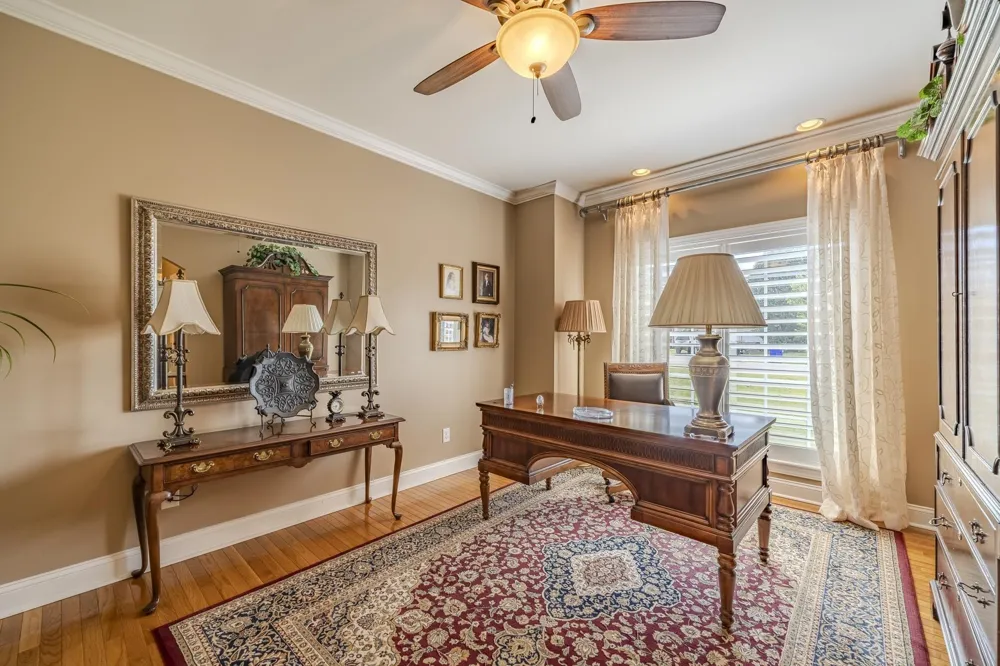 670 BOWEN DR Savannah, TN 38372