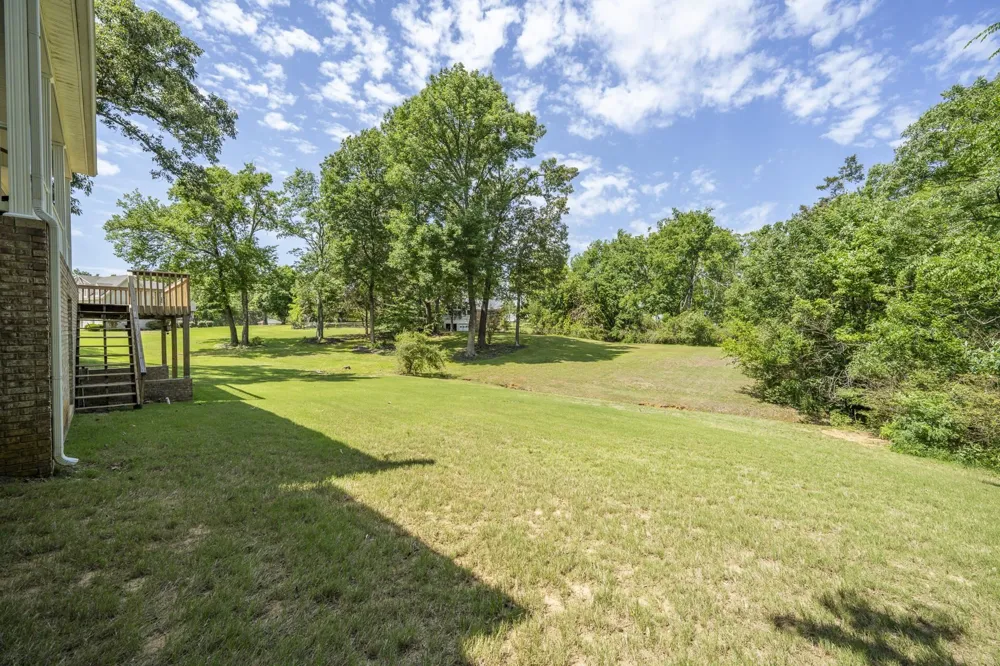 670 BOWEN DR Savannah, TN 38372