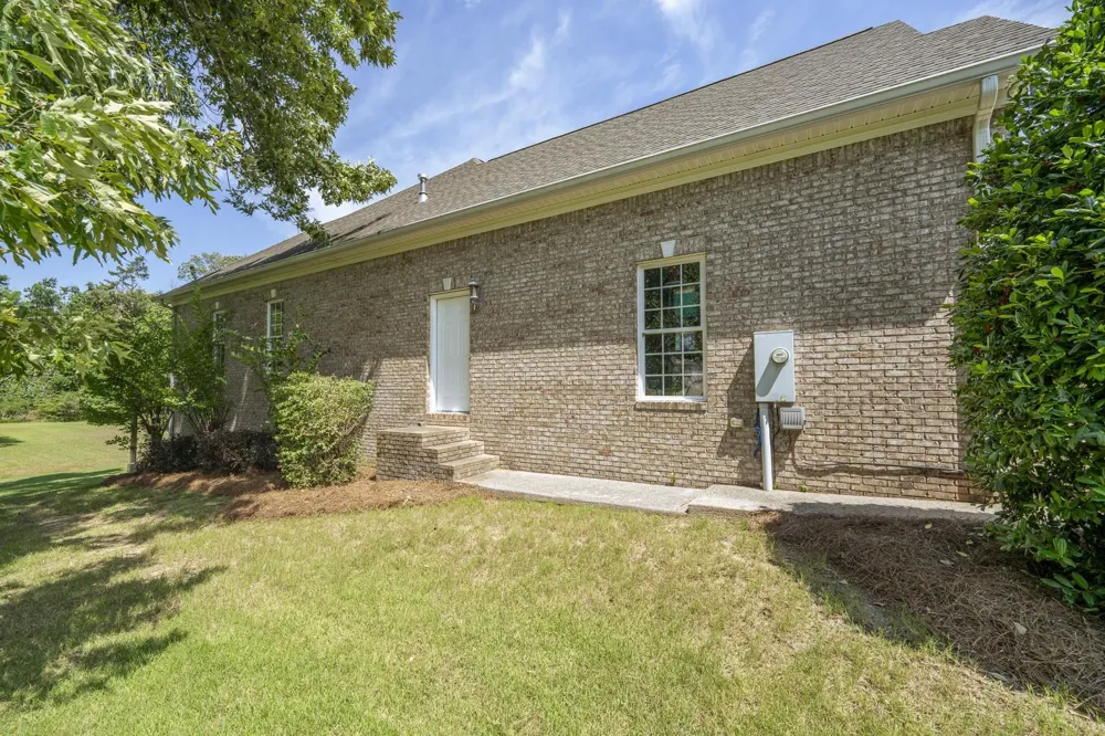 670 BOWEN DR Savannah, TN 38372