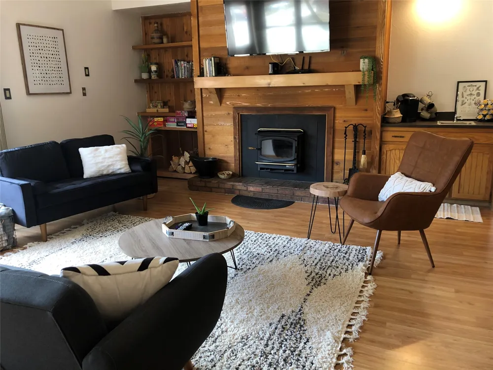 28 aspen Street #308 Out of State, NM 78730