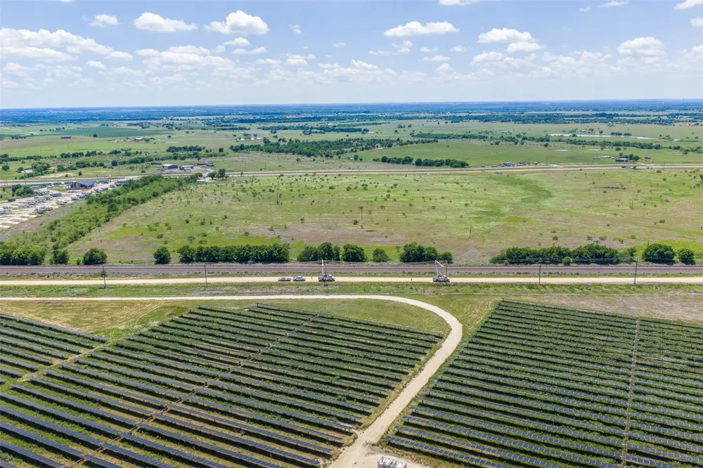 2 HWY 36 Rogers, TX 76569