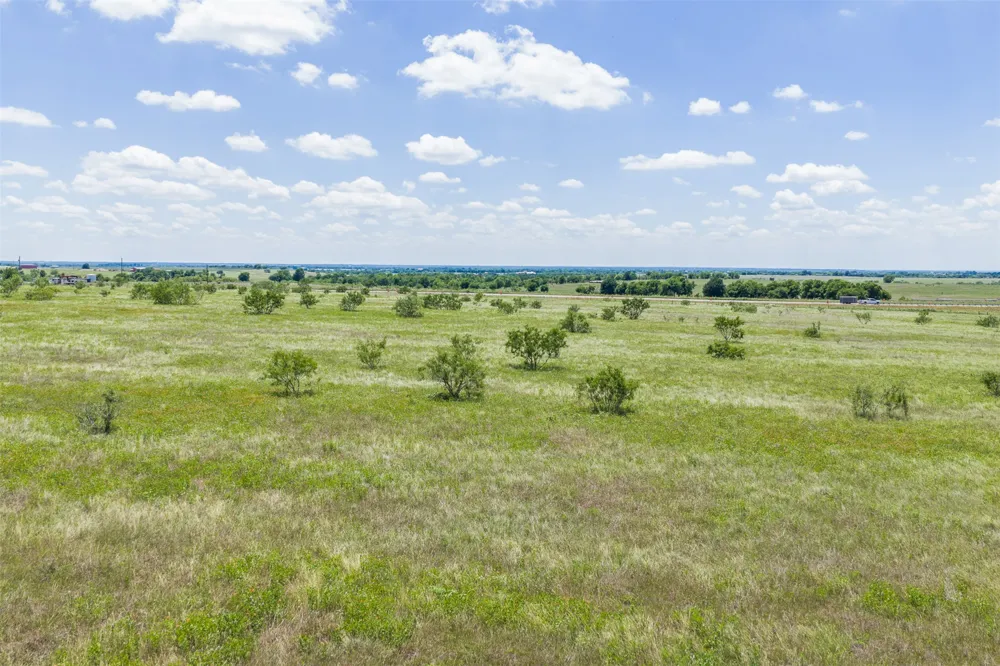 2 HWY 36 Rogers, TX 76569