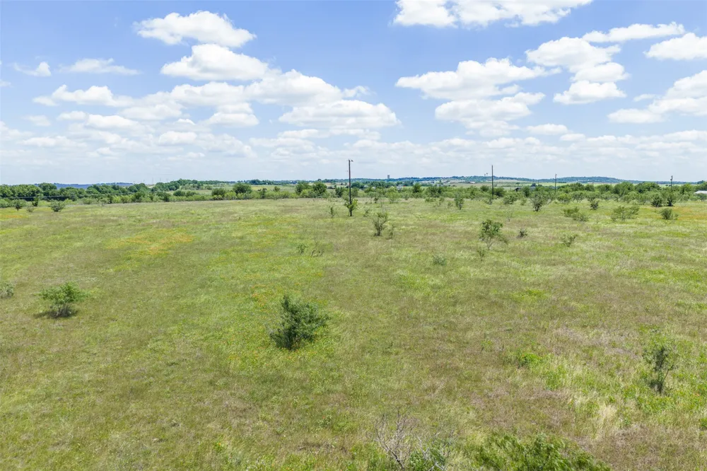 2 HWY 36 Rogers, TX 76569