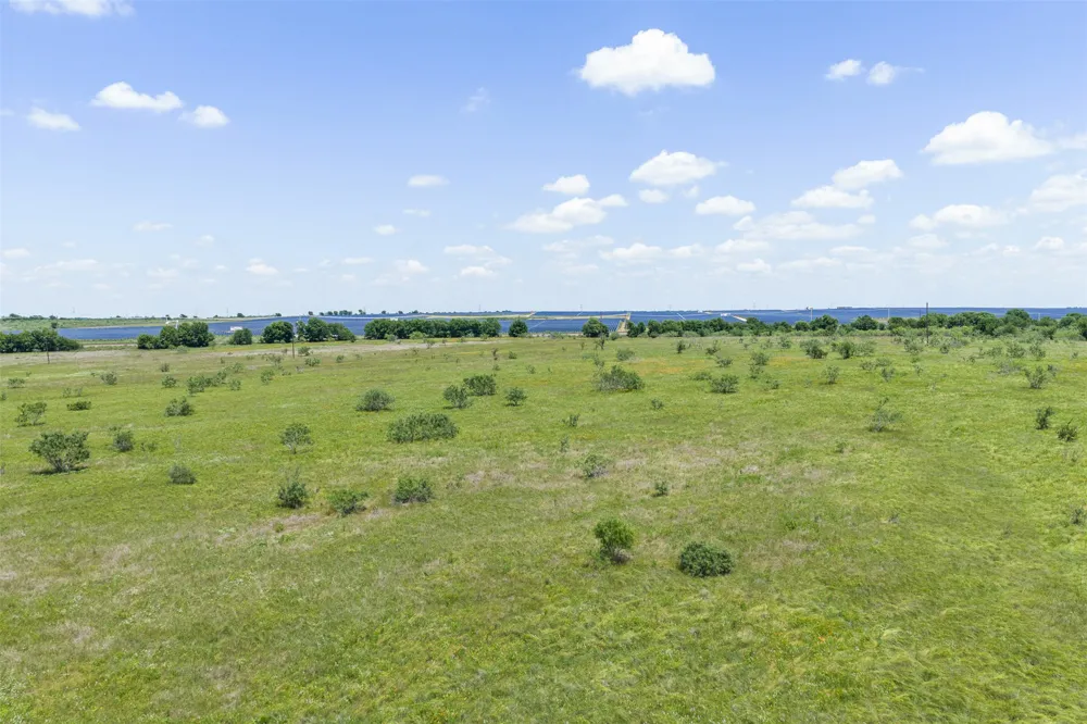 2 HWY 36 Rogers, TX 76569