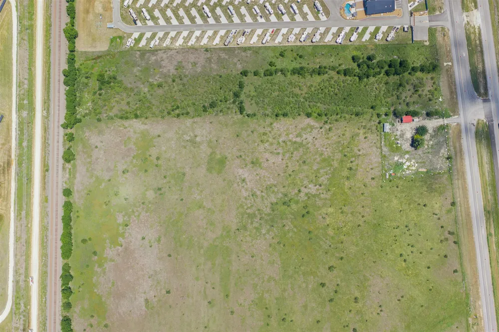 1 HWY 36 Rogers, TX 76569