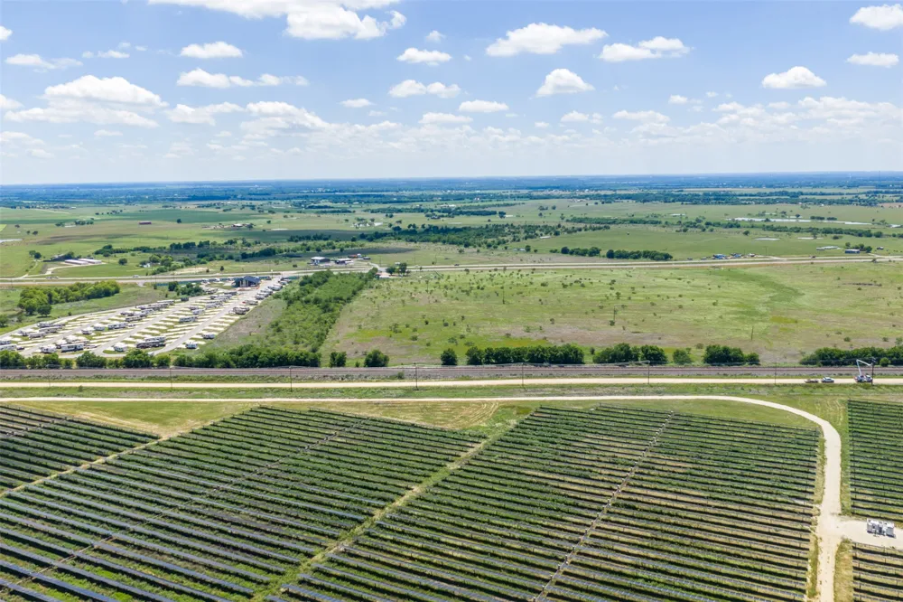 1 HWY 36 Rogers, TX 76569