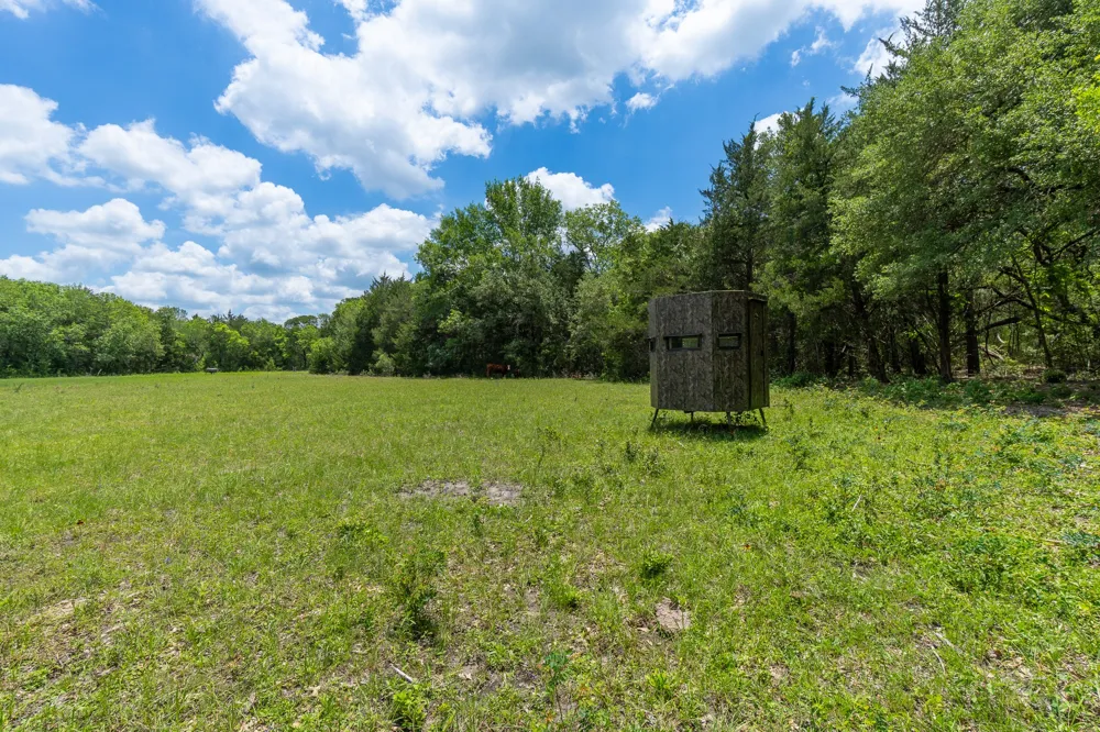 5018 Wolters Road Schulenburg, TX 78956