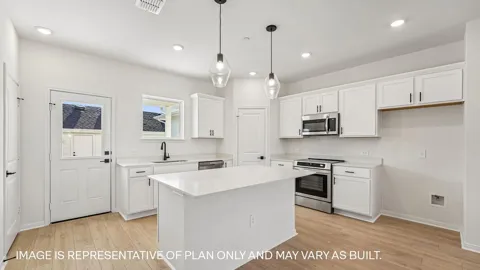 2553 Violet Theo Lane