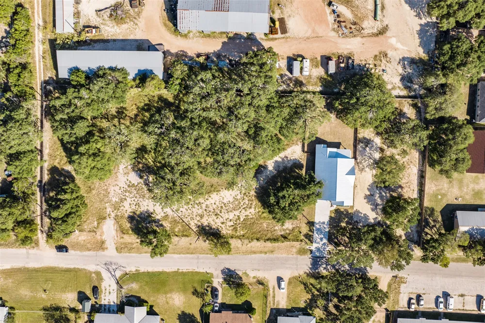 1420 Greenlawn Parkway Blanco, TX 78606