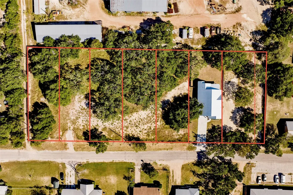 1314 Greenlawn Parkway Blanco, TX 78606