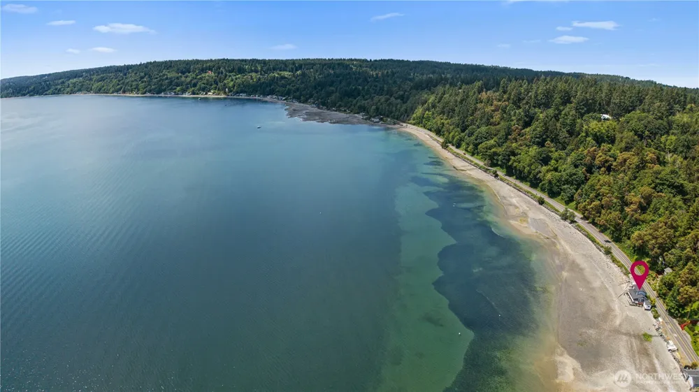 24186 Vashon Highway SW Vashon, WA 98070