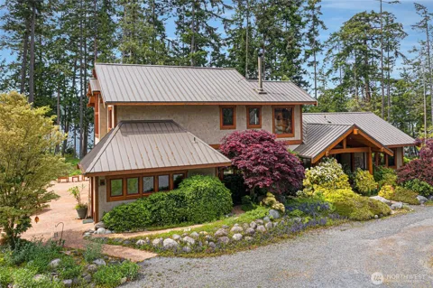1920 White Point Road