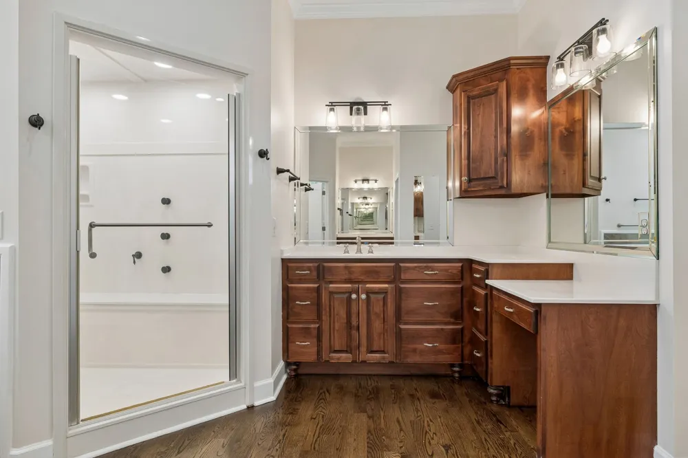 250 Bonwood Dr Murfreesboro, TN 37128
