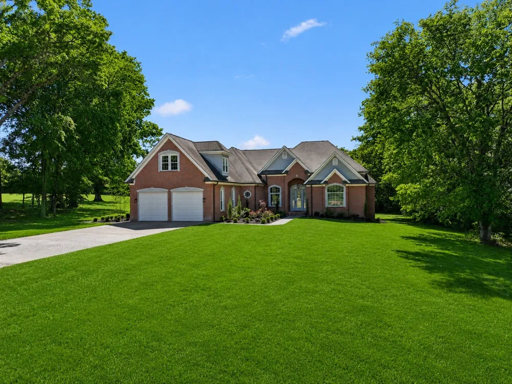250 Bonwood Dr Murfreesboro, TN 37128