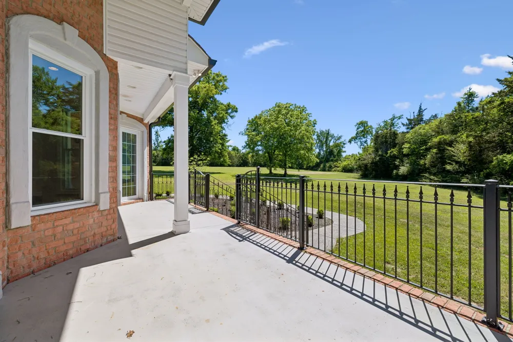 250 Bonwood Dr Murfreesboro, TN 37128