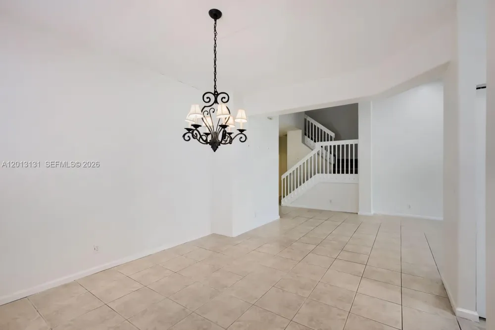 117 Palm Cir Atlantis, FL 33462