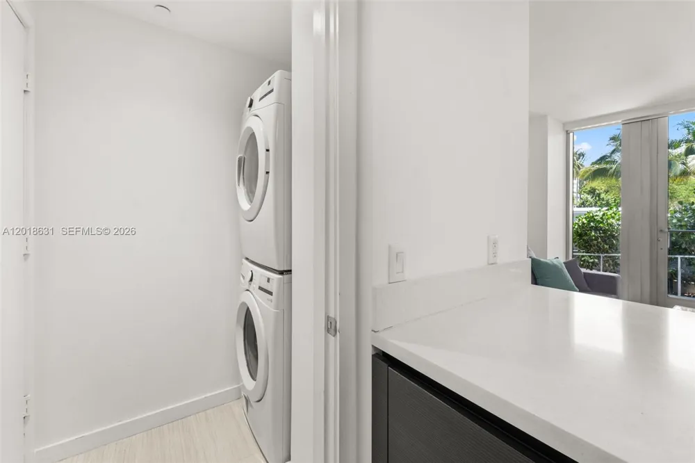 1 Collins Ave #108 Miami Beach, FL 33139